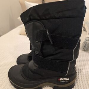 Baffin Kids Black Winter Boots - Insulated Snow Boot